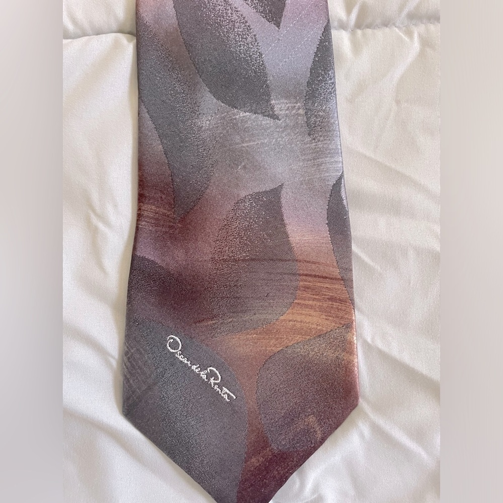 Oscar de la Renta tie